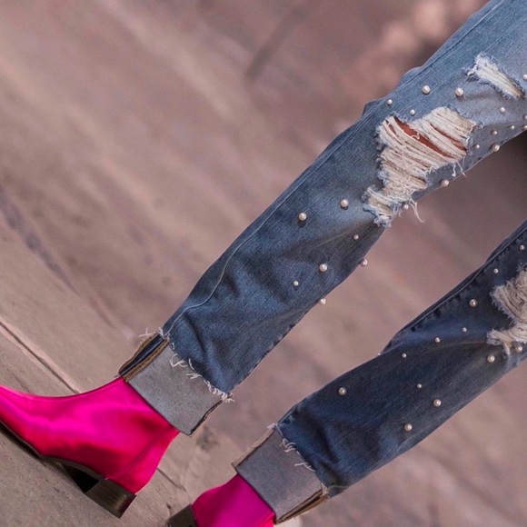 Joe's Jeans Denim - Joe’s jeans The Smith mid rise ankle straight with pearls size 24